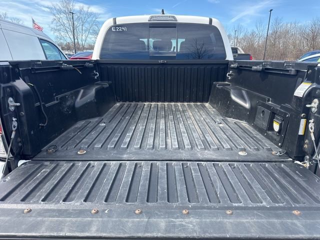 Used 2020 Toyota Tacoma TRD Pro AWD/4WD image 6