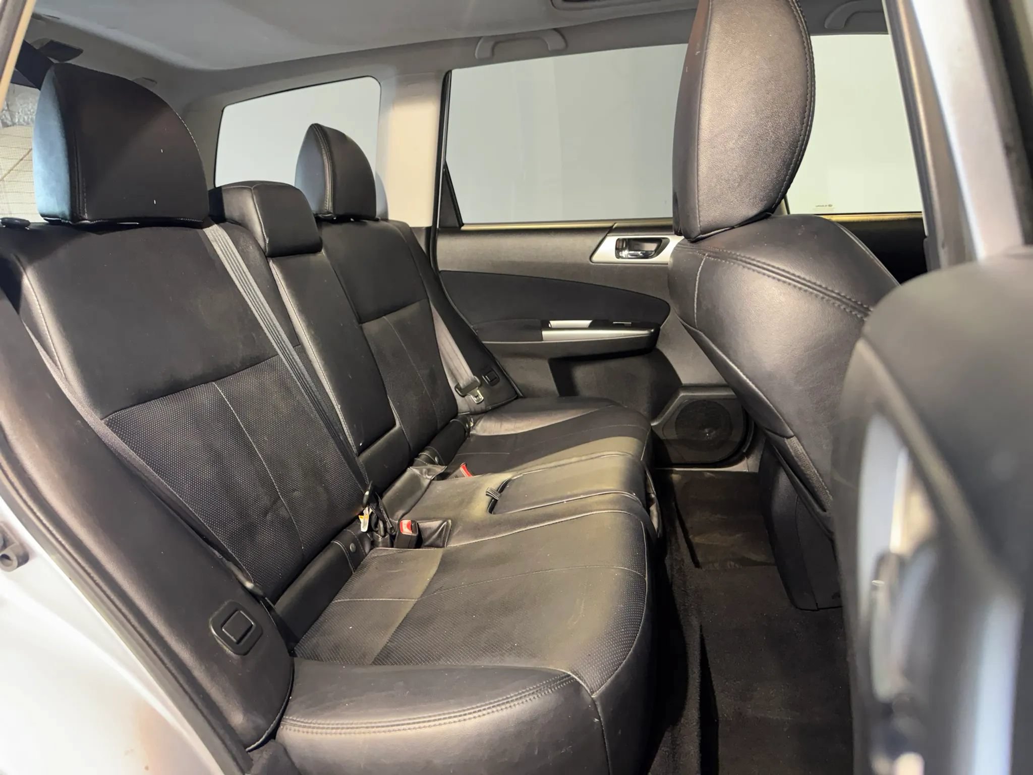 Used 2012 Subaru Forester 2.5X Limited AWD/4WD image 28