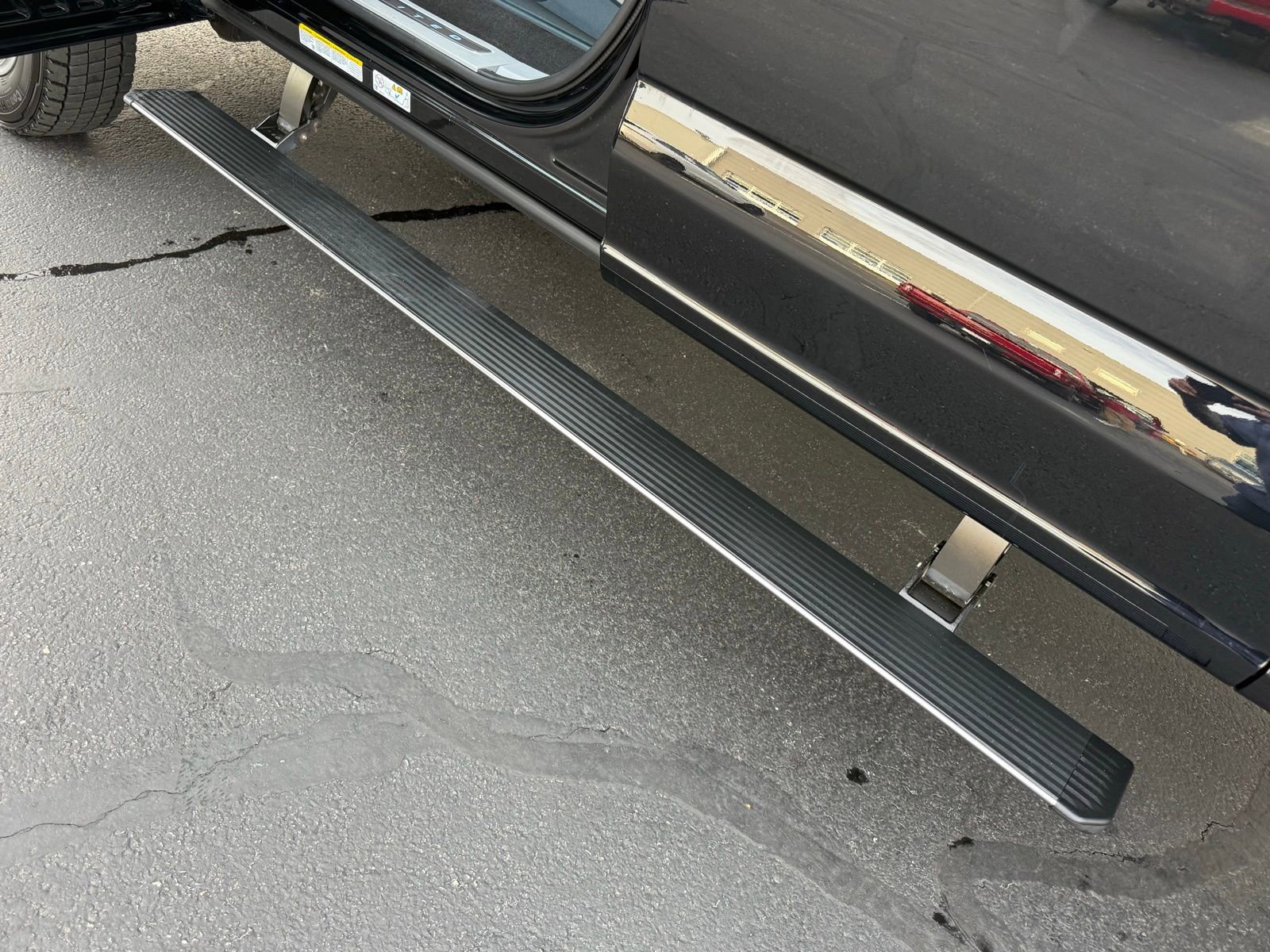 Used 2023 Ford F450 Limited w/ FX4 Off-Road Package image 45