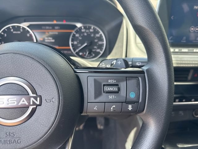 Used 2023 Nissan Rogue SV AWD/4WD image 13