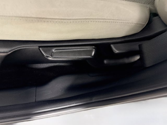 Used 2021 Honda HR-V EX image 22