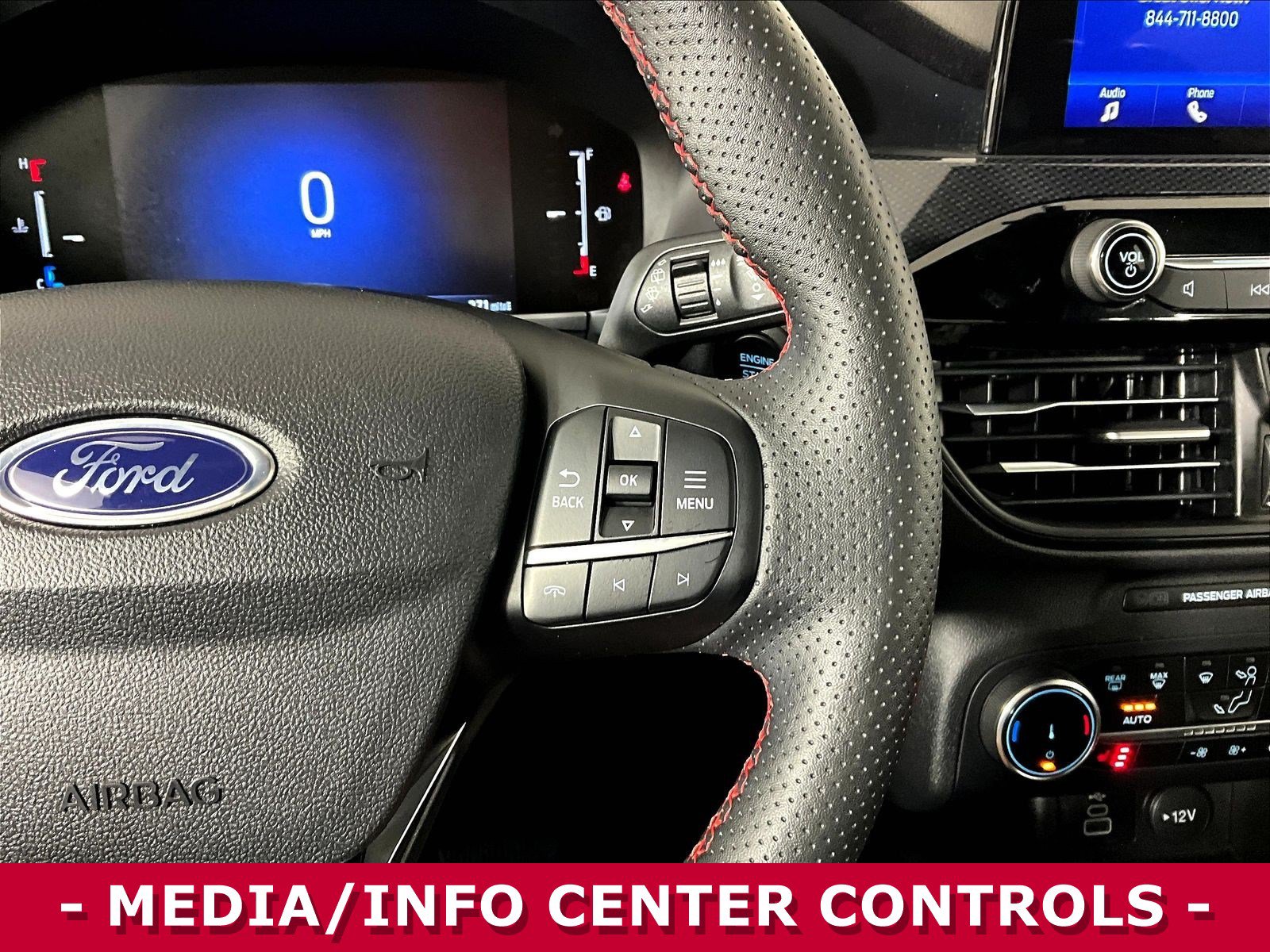 Used 2025 Ford Escape ST-Line Select AWD/4WD image 12