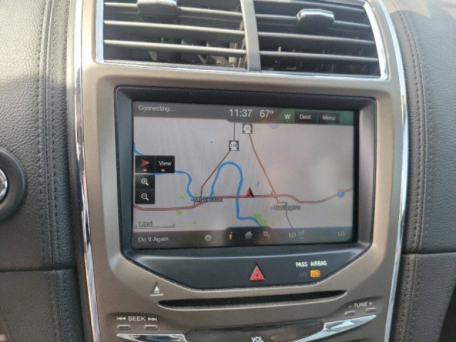 Used 2013 Lincoln MKX AWD image 7
