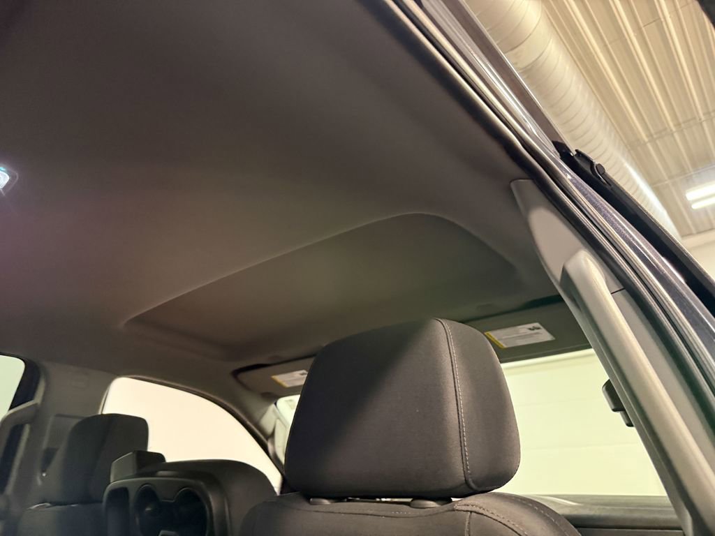 Used 2022 Chevrolet Silverado 1500 LT image 72