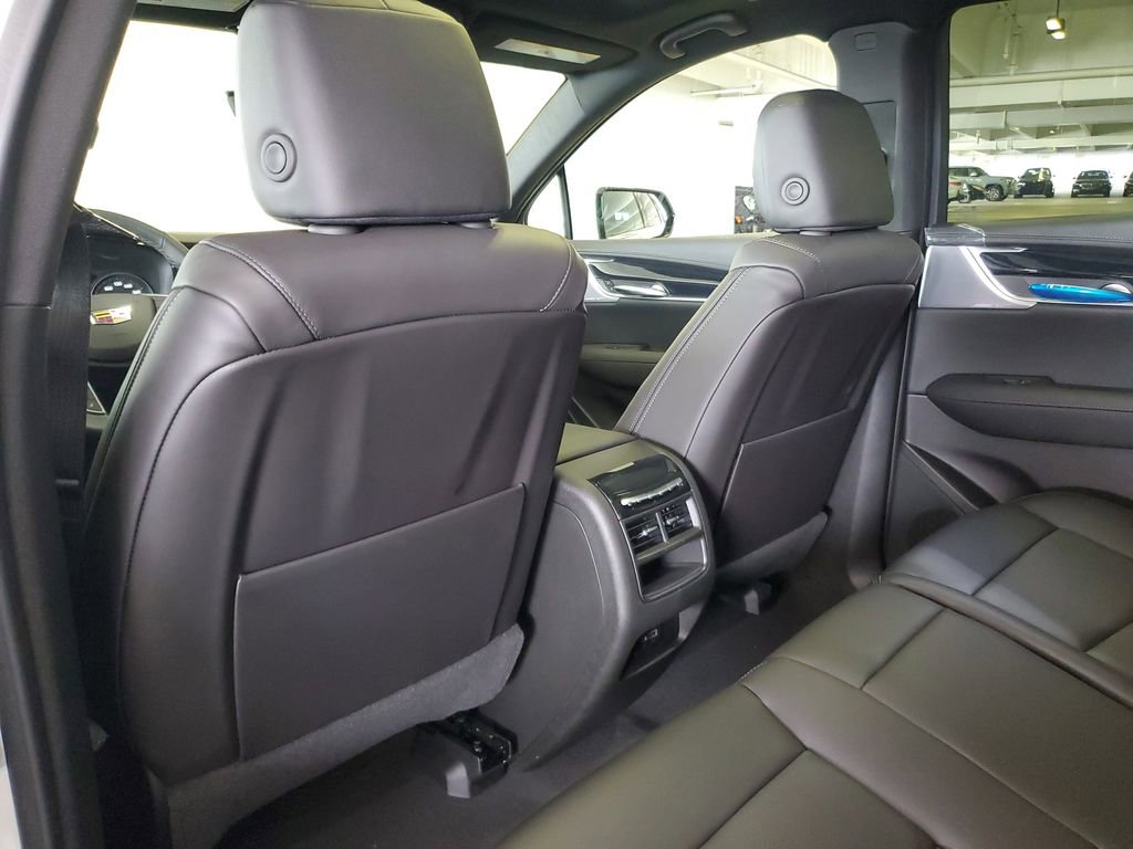 New 2026 Cadillac XT5 Premium Luxury w/ Driver Assist Package FWD image 10
