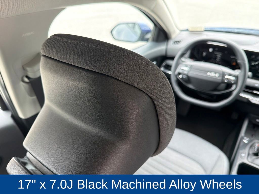 Used 2025 Kia K4 EX FWD image 14