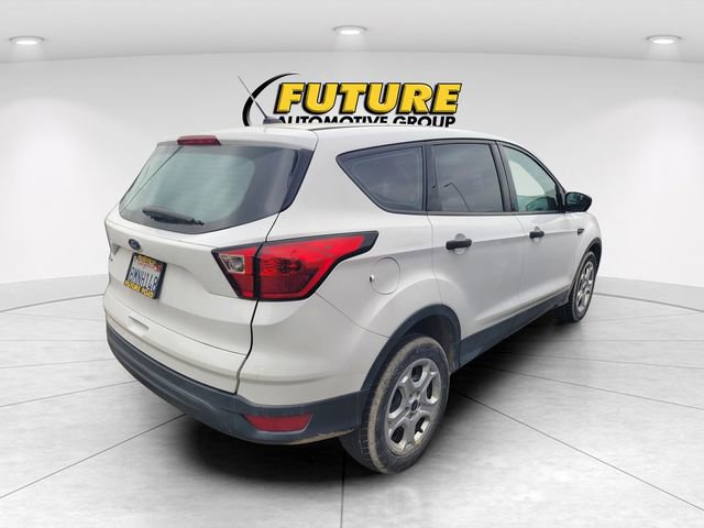 Used 2019 Ford Escape S FWD image 3