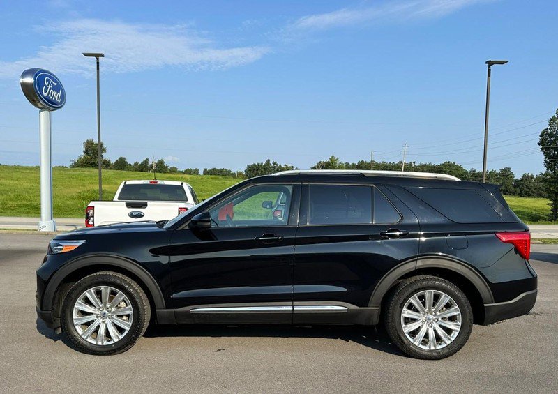 Used 2021 Ford Explorer Limited w/ Equipment Group 301A AWD/4WD image 5