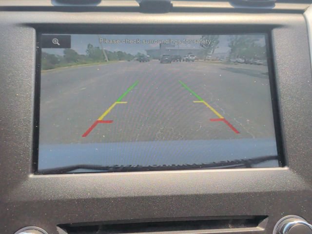 Used 2016 Ford Fusion SE FWD image 23