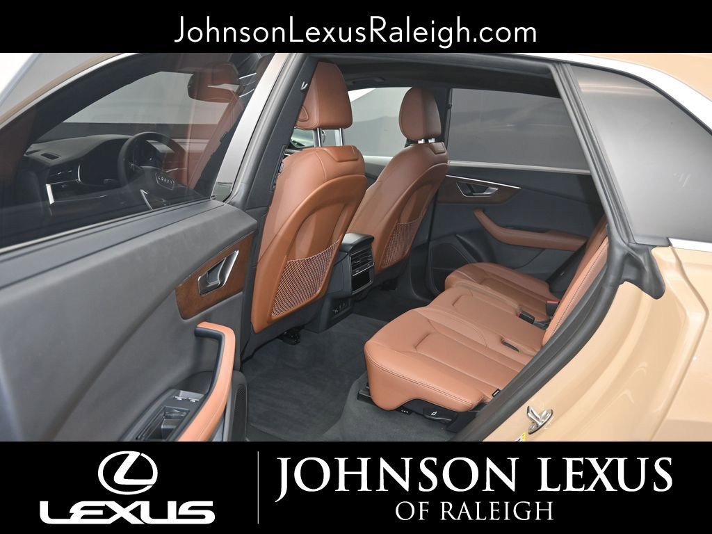 Used 2025 Audi Q8 Premium Plus image 11