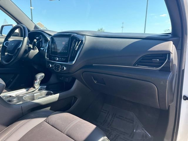 Used 2023 Chevrolet Traverse RS w/ LPO, Floor Liner Package image 18