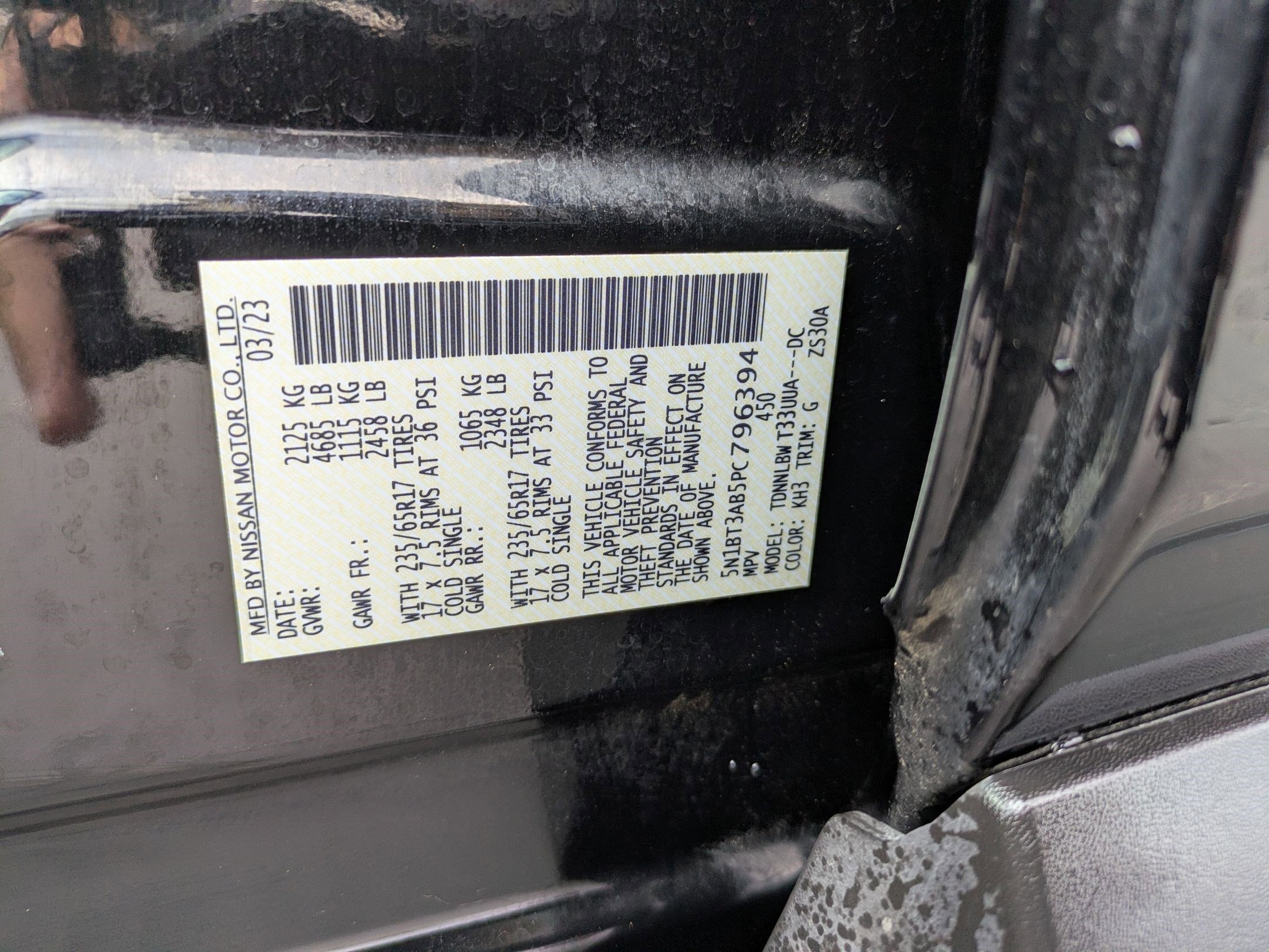 Used 2023 Nissan Rogue S image 33