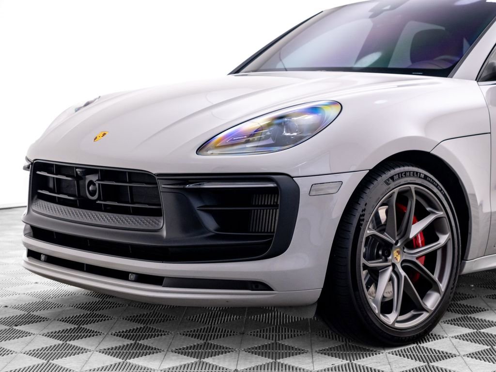 Used 2023 Porsche Macan GTS AWD/4WD image 38