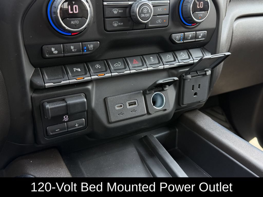 Used 2022 Chevrolet Silverado 1500 LTZ w/ LTZ Convenience Package II AWD/4WD image 26
