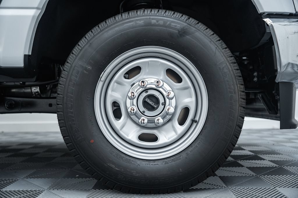 New 2026 Ford F350 XL w/ 360-Degree Camera Package AWD/4WD image 19