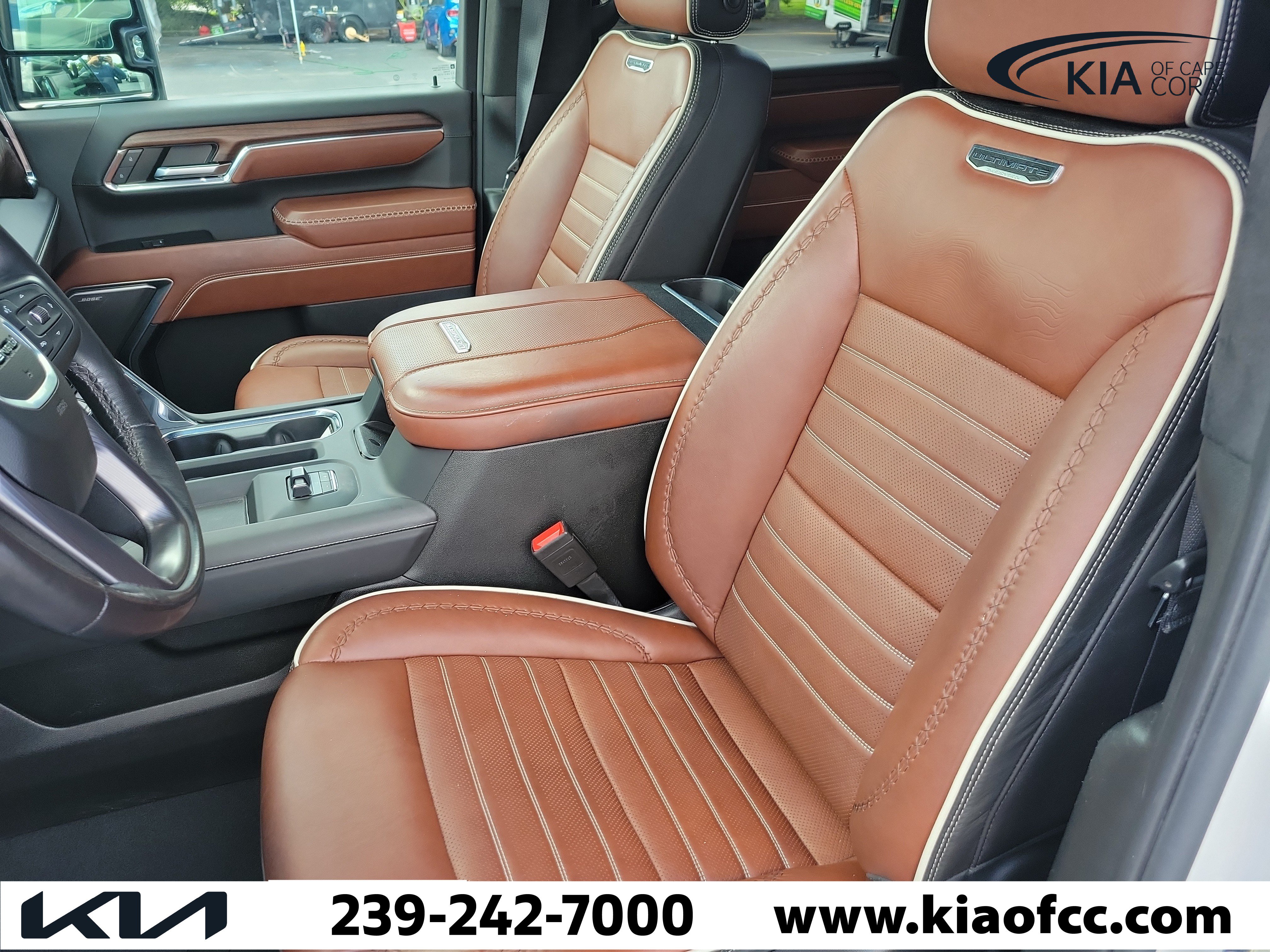 Used 2024 GMC Sierra 3500 Denali Ultimate AWD/4WD image 20