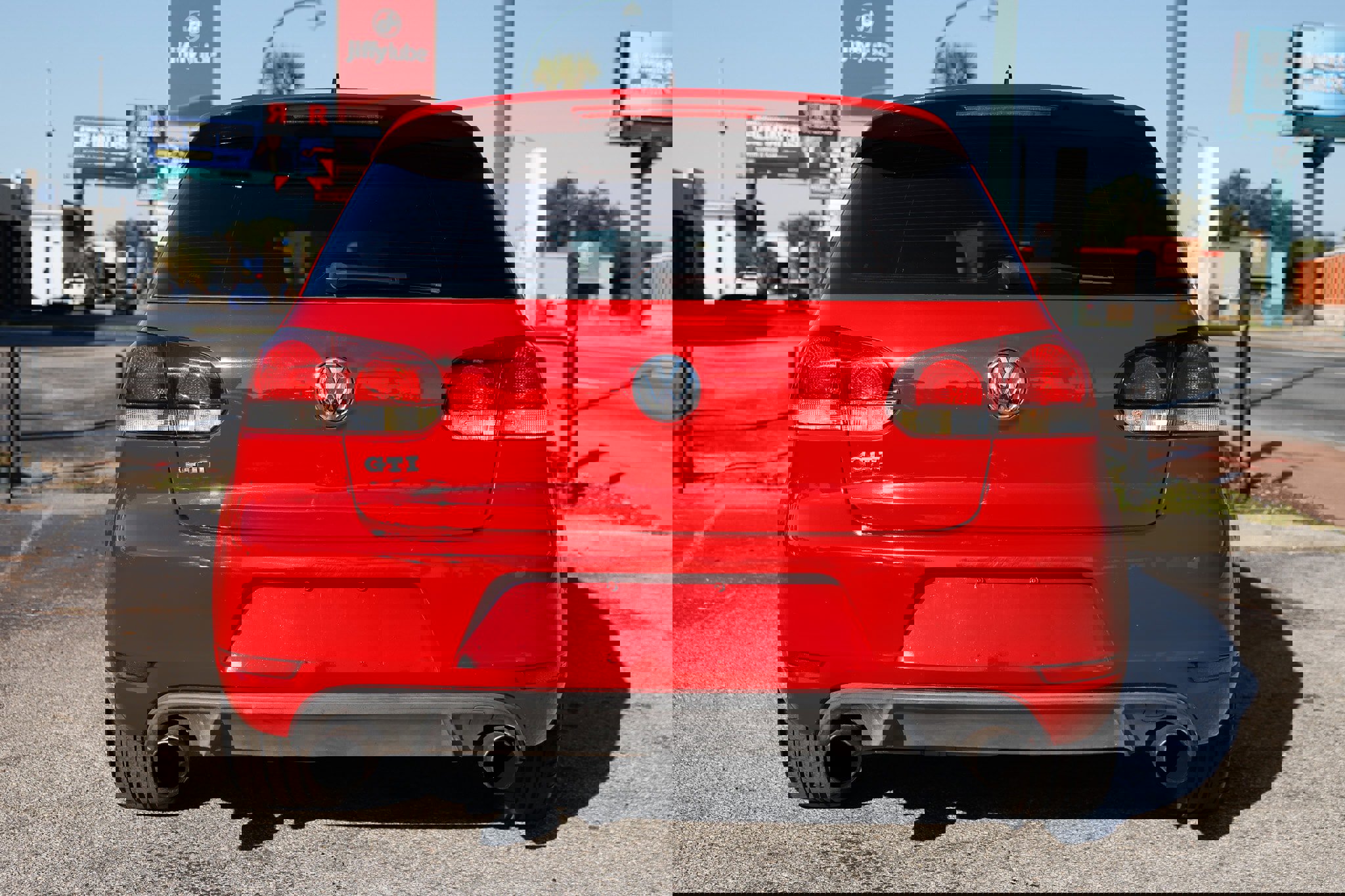 Used 2012 Volkswagen GTI 2-Door image 12