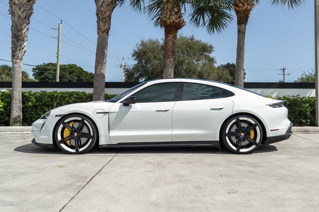 Used 2021 Porsche Taycan Turbo S image 3