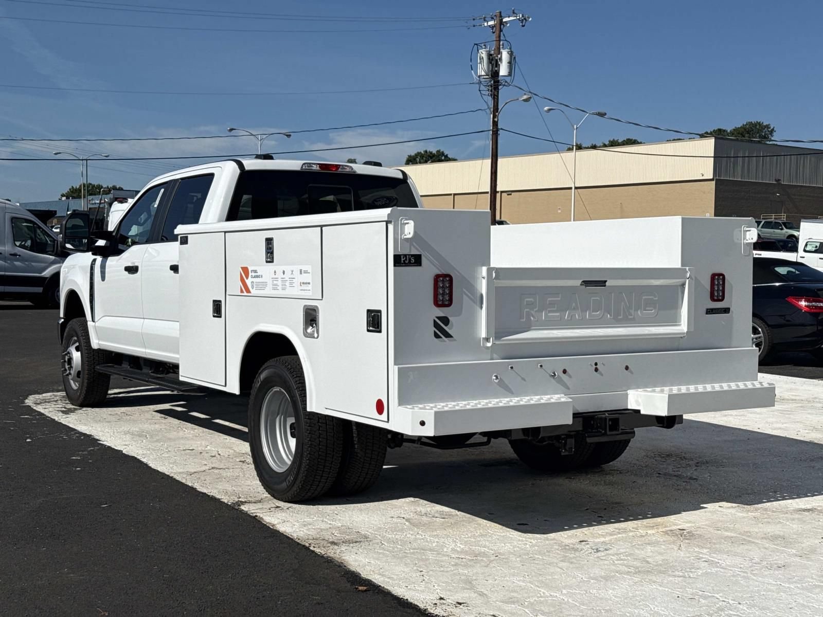 New 2026 Ford F350 XL w/ XL Chrome Package AWD/4WD image 5