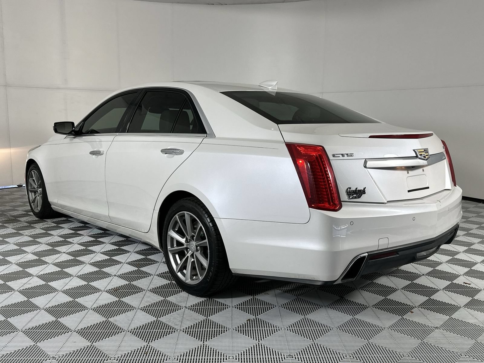 Used 2019 Cadillac CTS Sedan w/ Seating Package RWD image 6