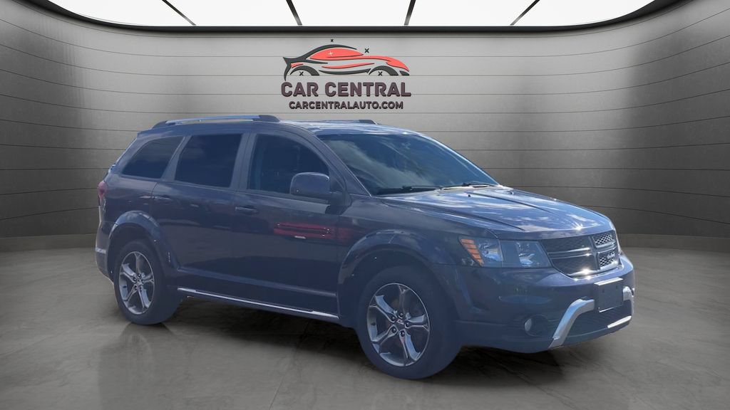 Used 2017 Dodge Journey Crossroad FWD image 7