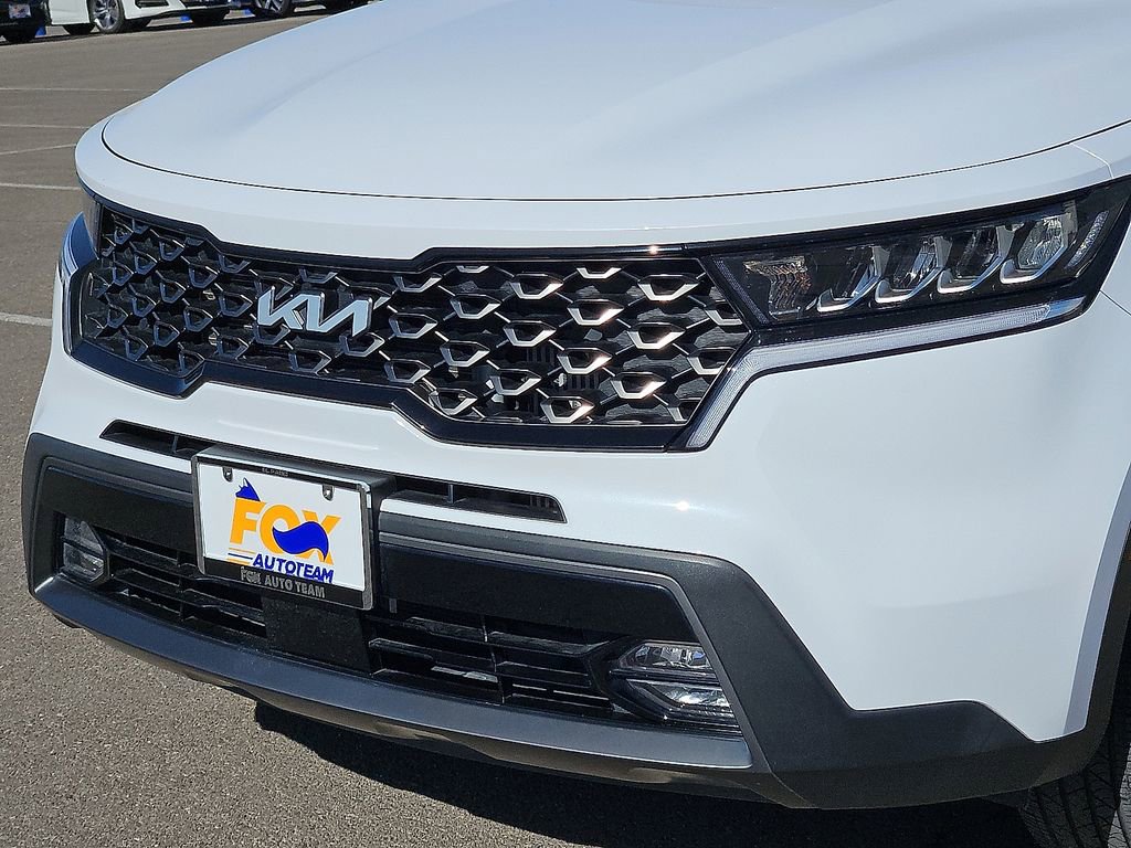 Used 2023 Kia Sorento X-Line EX image 7