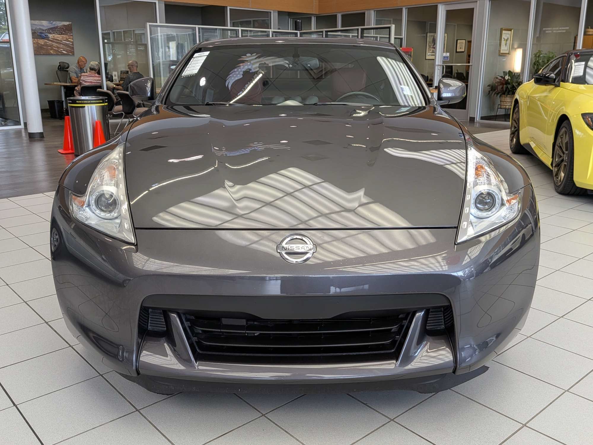 Used 2010 Nissan 370Z Touring w/ Sport Pkg RWD image 7