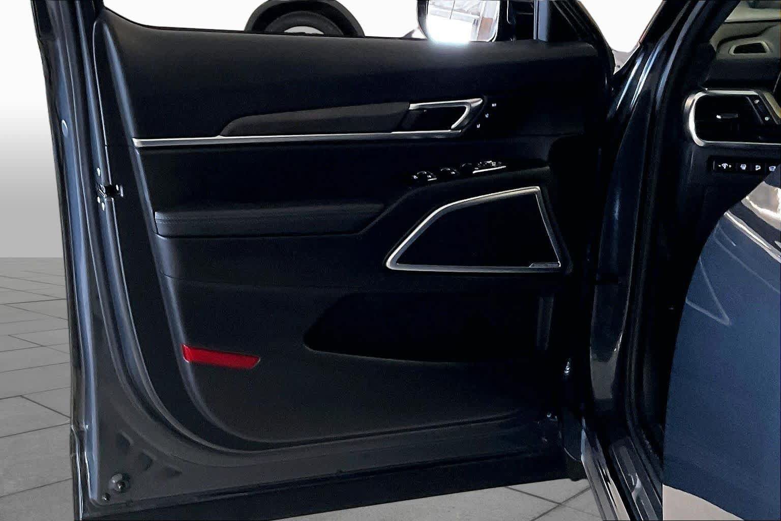 Used 2023 Kia Telluride SX Prestige X-Pro AWD/4WD image 20