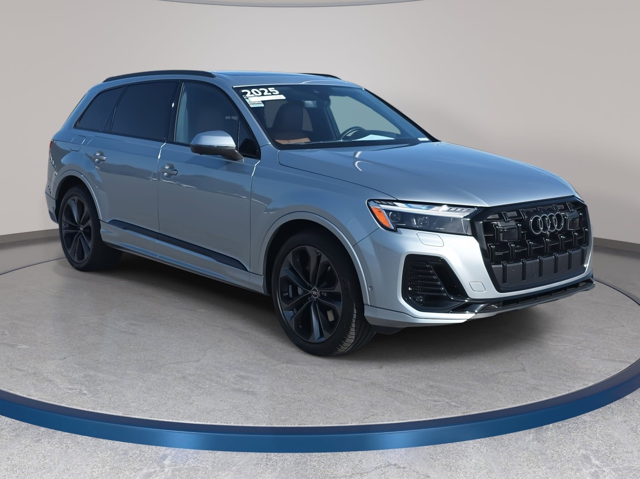 Certified 2025 Audi Q7 3.0T Prestige w/ Prestige Package image 3