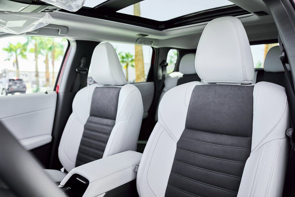 New 2026 Mitsubishi Outlander SE FWD image 30