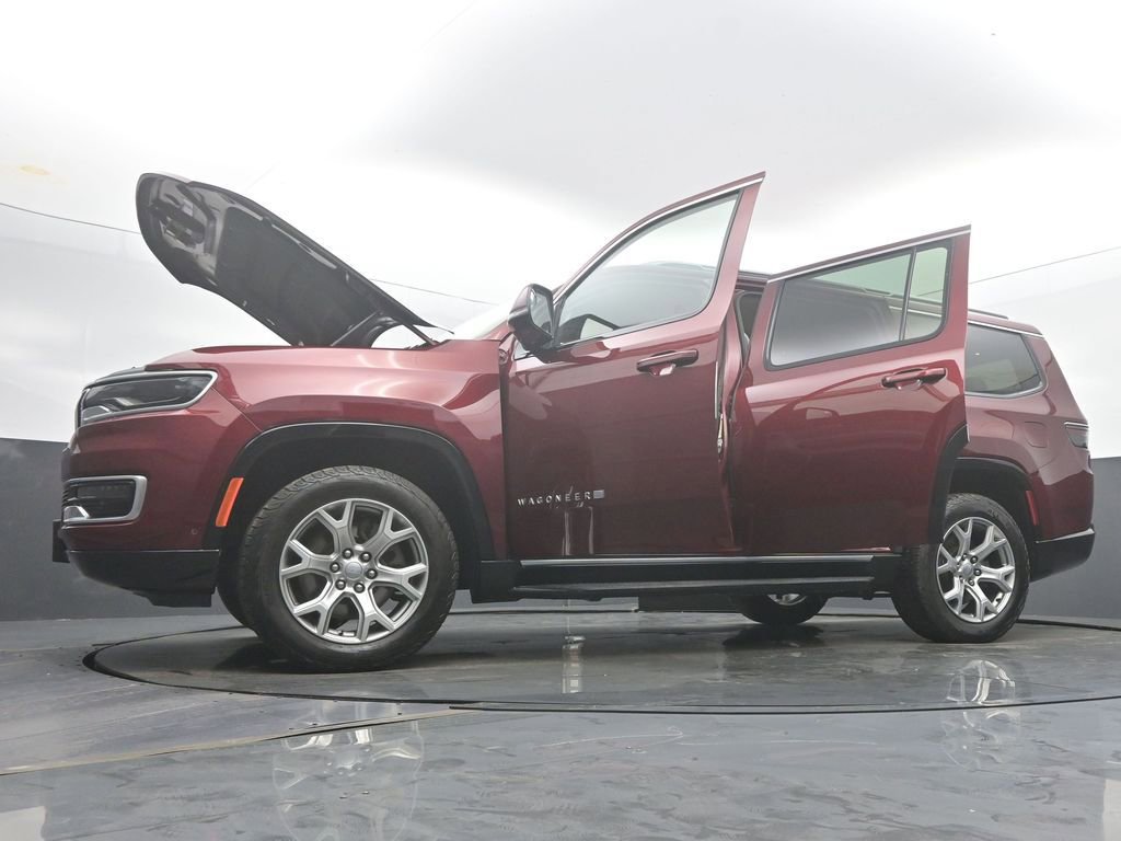 Used 2022 Jeep Wagoneer Series II image 61