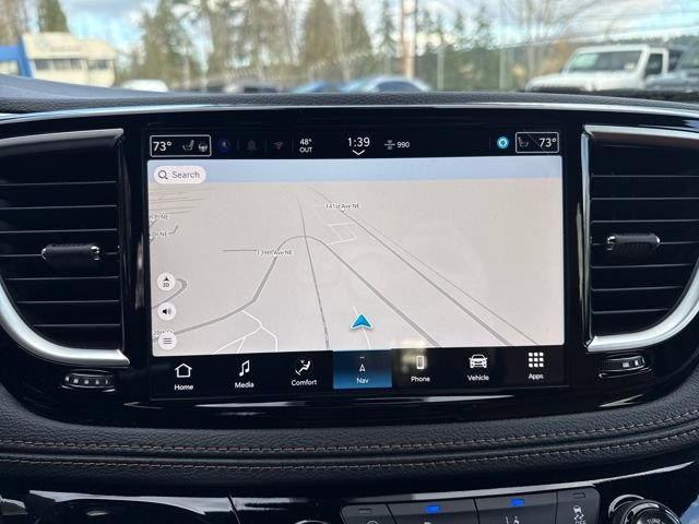 New 2026 Chrysler Pacifica Pinnacle AWD/4WD image 24