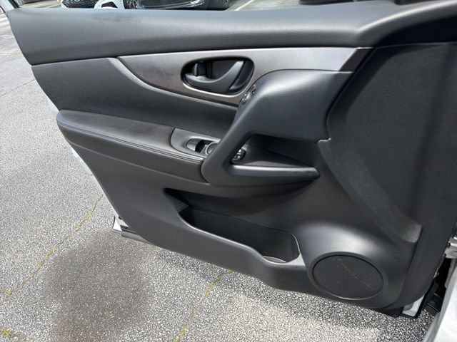 Used 2022 Nissan Rogue Sport S FWD image 23