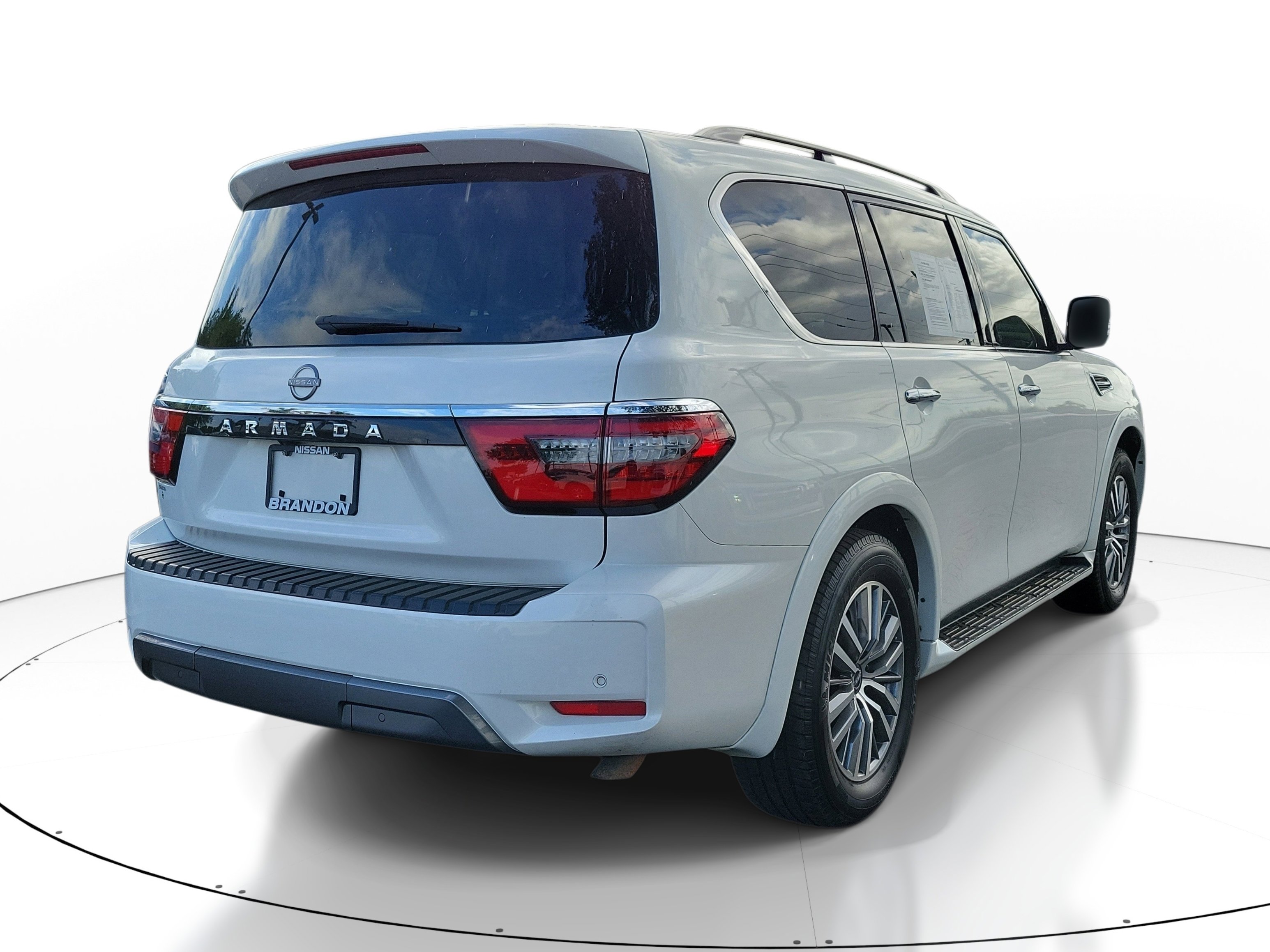 Used 2021 Nissan Armada SV w/ SV Appearance Package image 7