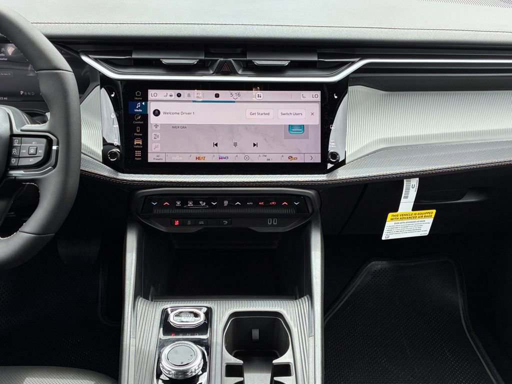 New 2026 Jeep Cherokee Limited AWD/4WD image 3
