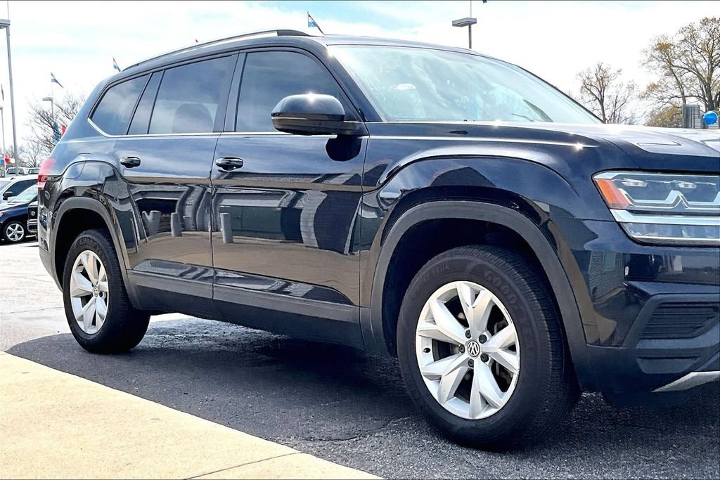 Used 2018 Volkswagen Atlas S FWD image 1
