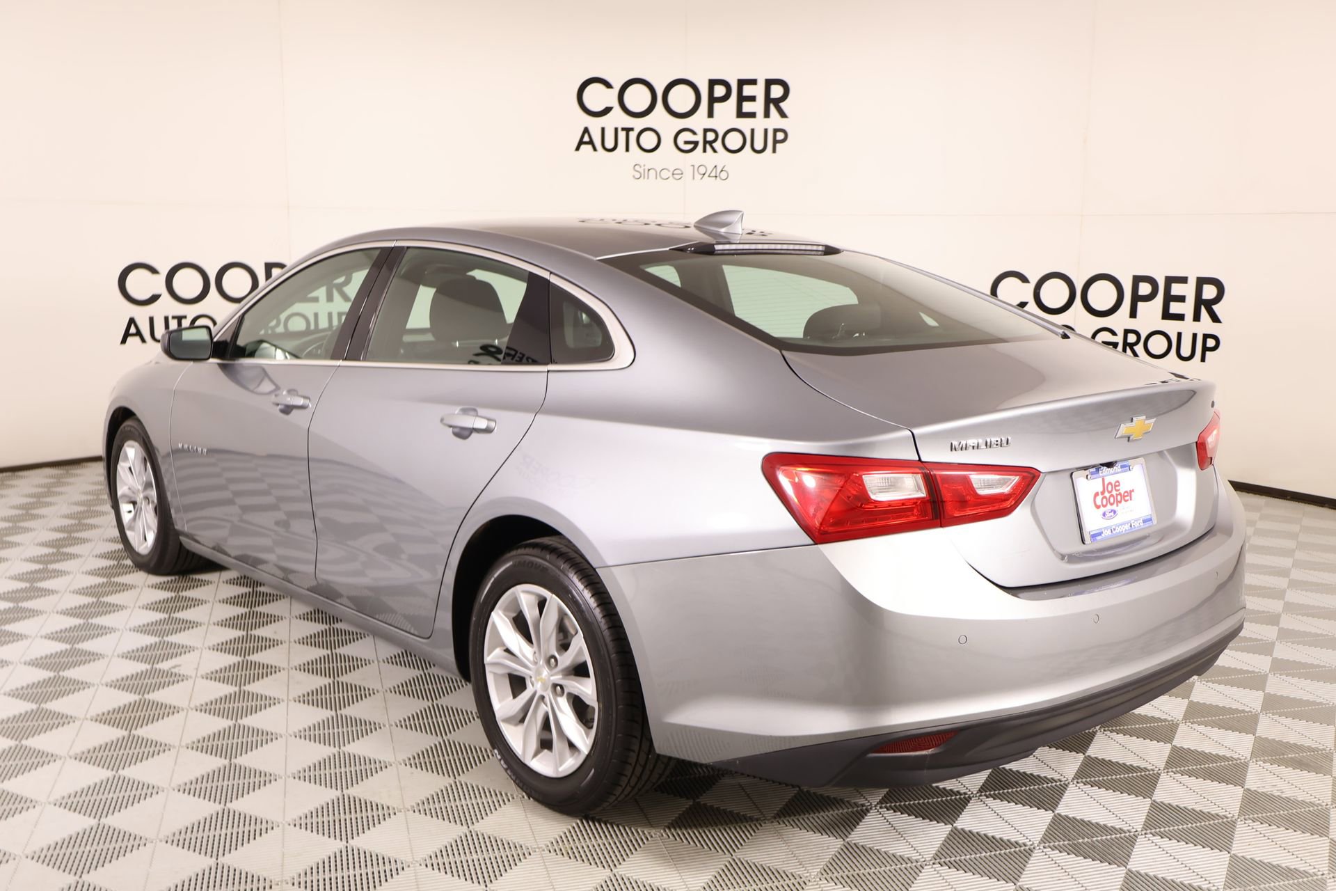 Used 2024 Chevrolet Malibu LT FWD image 22