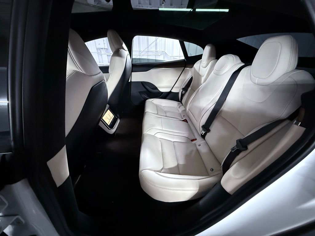 Used 2021 Tesla Model S Plaid image 20