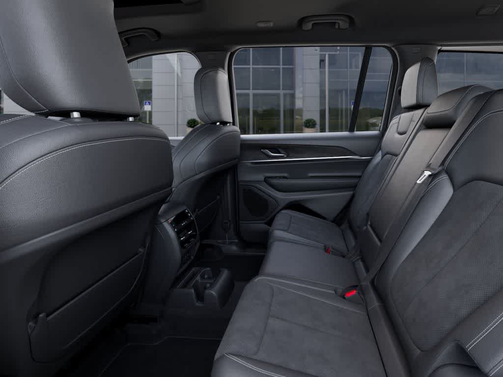 New 2026 Jeep Grand Cherokee L 4WD image 23