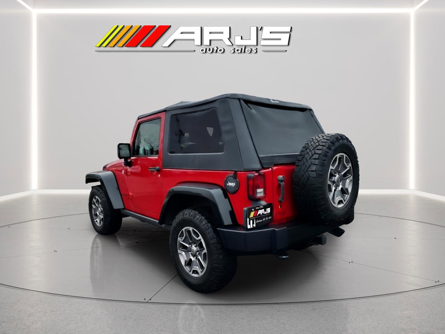 Used 2014 Jeep Wrangler Rubicon w/ Power Convenience Group image 8