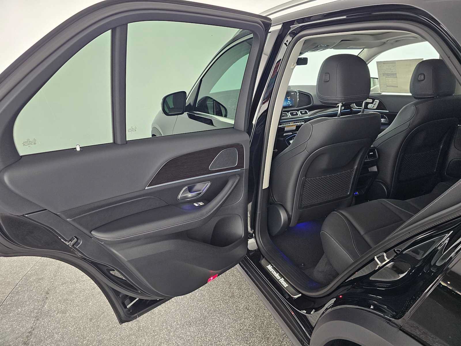 New 2026 Mercedes-Benz GLE 450e 4MATIC image 16