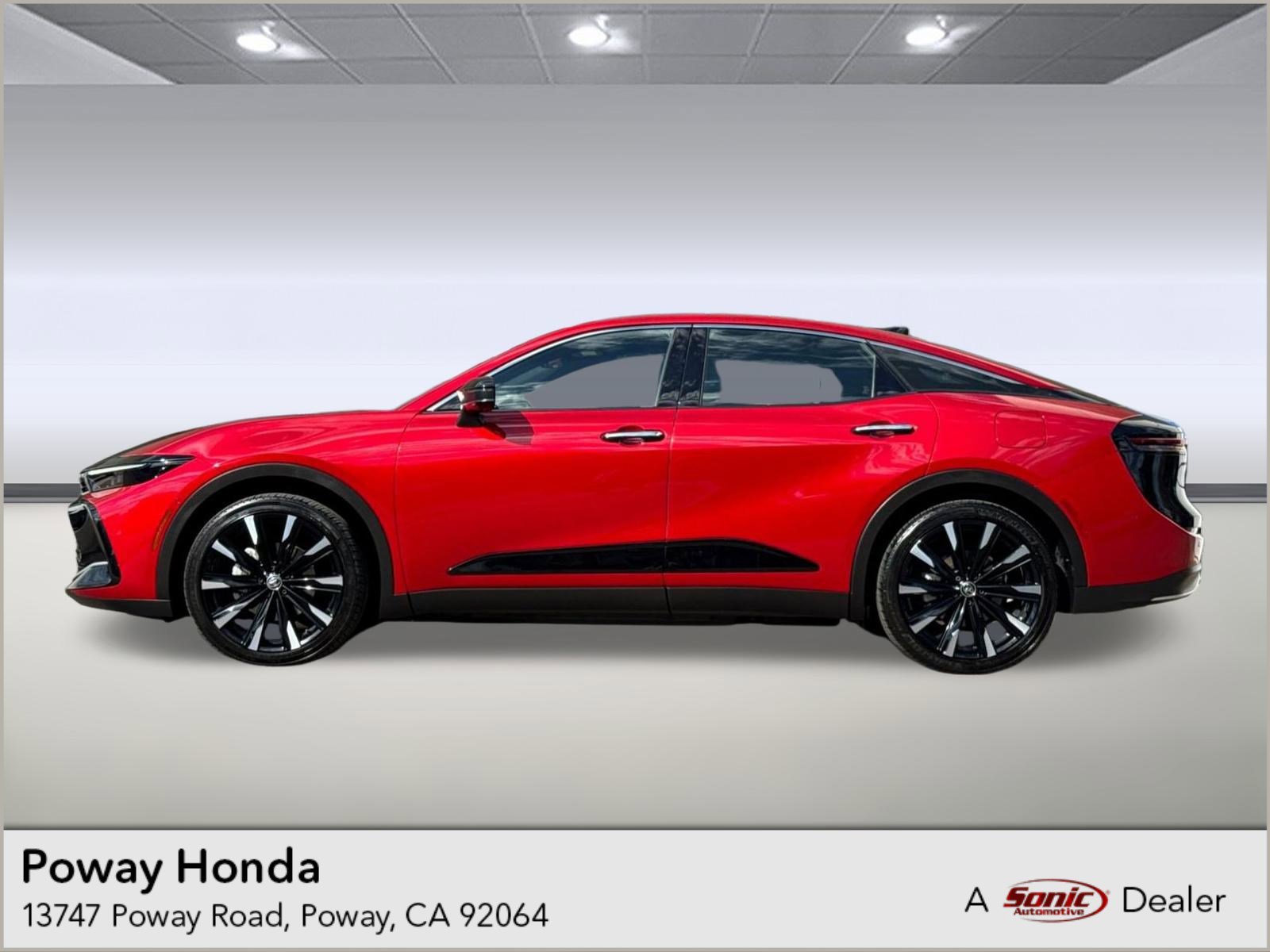 Used 2023 Toyota Crown Platinum