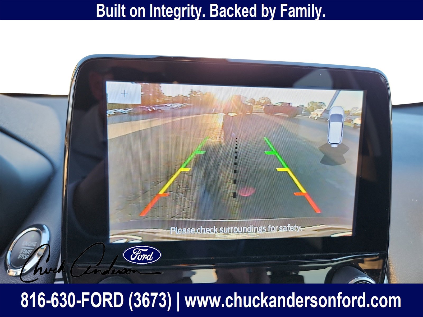 Used 2020 Ford EcoSport SES w/ SES Black Appearance Package image 17