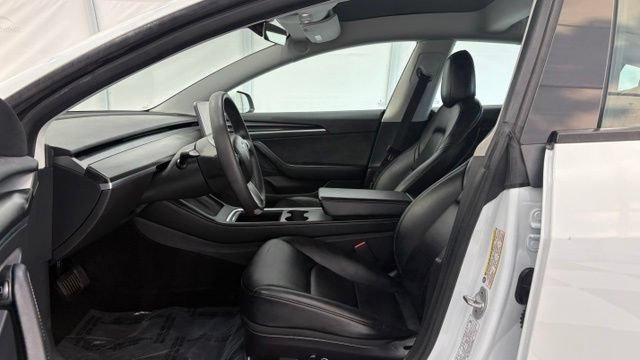 Used 2022 Tesla Model 3 RWD image 12
