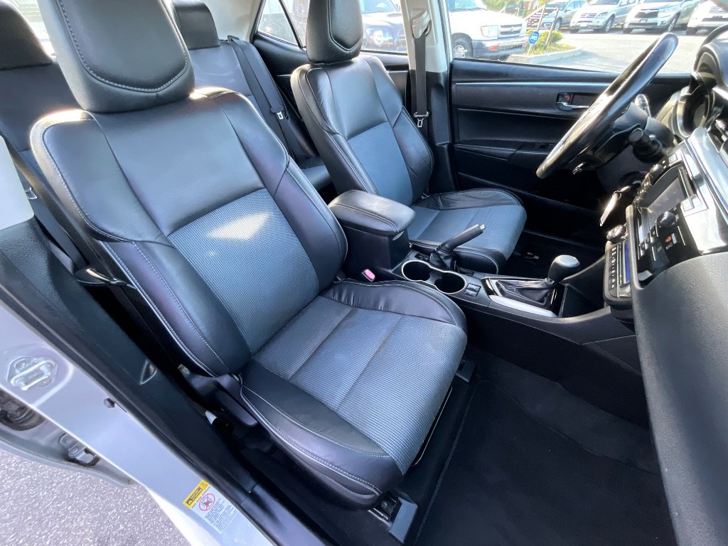 Used 2015 Toyota Corolla S FWD image 29