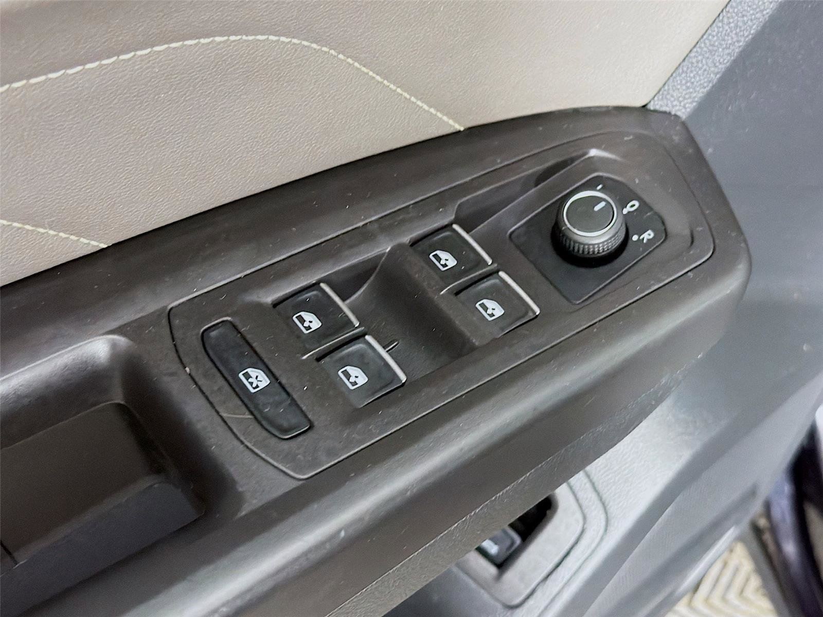 Used 2023 Volkswagen Atlas SE w/ Panoramic Sunroof Package AWD/4WD image 20