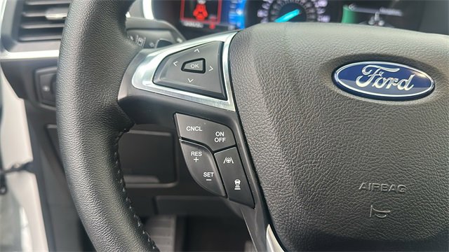 Used 2020 Ford Edge Titanium w/ Equipment Group 301A image 17