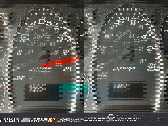 Used 2024 Chevrolet Express 2500 w/ Driver Convenience Package image 18