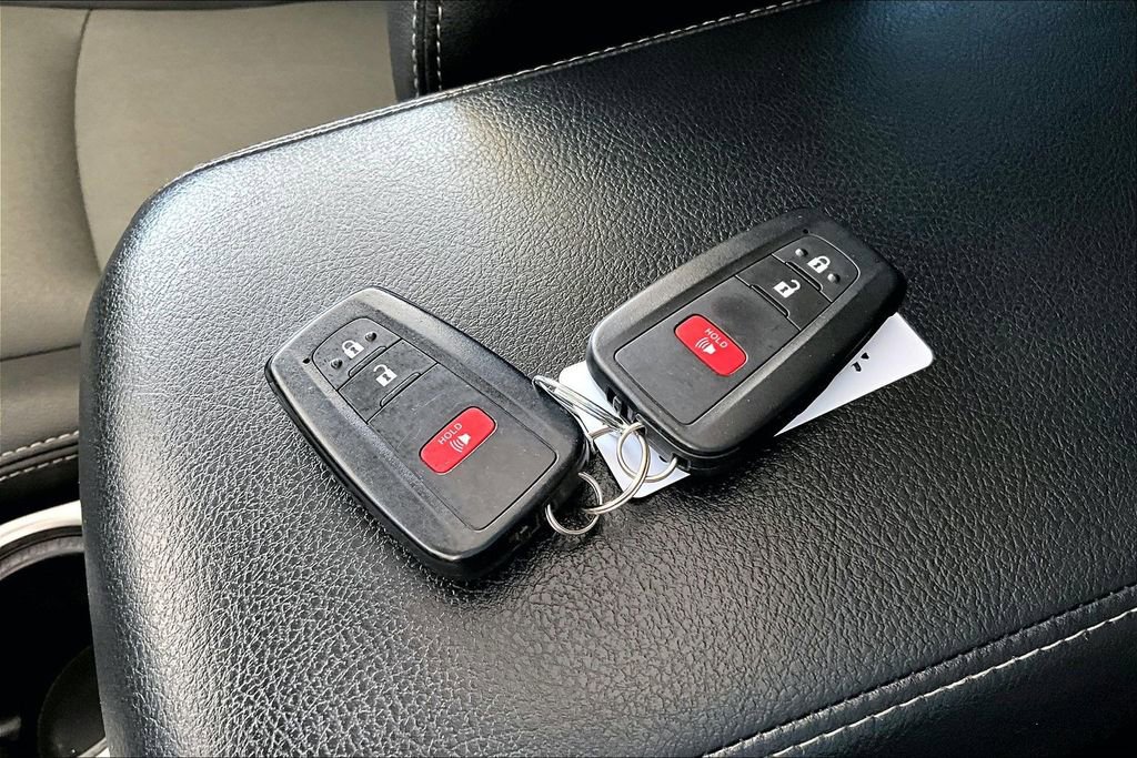 Certified 2024 Toyota 4Runner SR5 Premium w/ Moonroof Package image 35