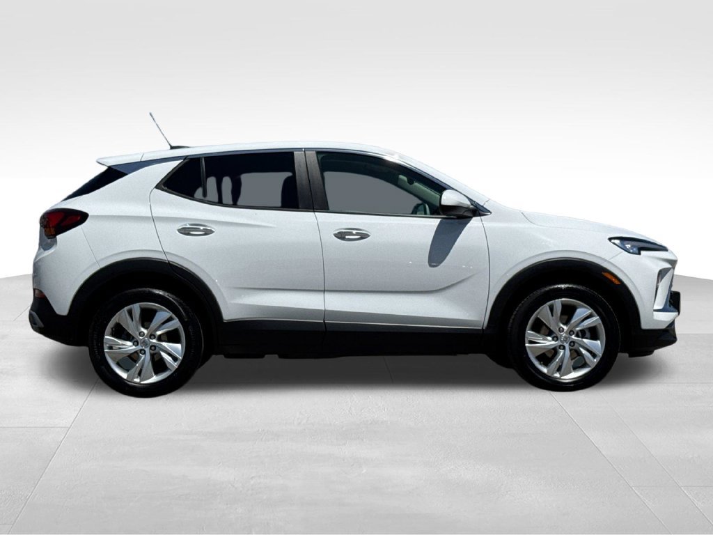 Used 2025 Buick Encore GX Preferred FWD image 6